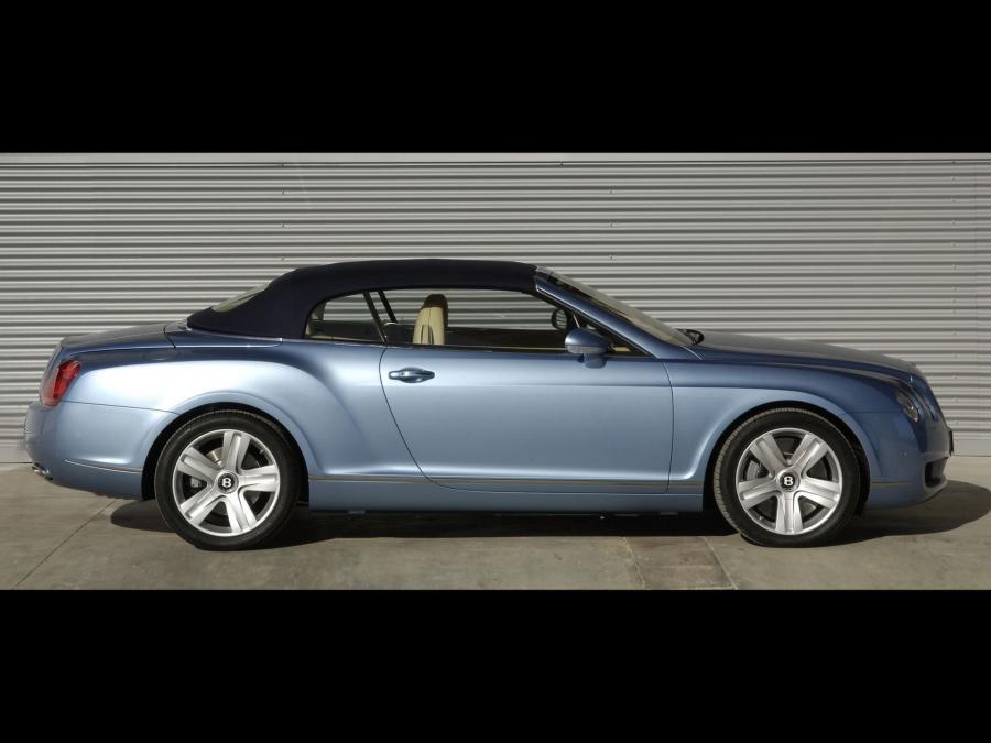  Bentley Continental GTC 2007 года  (фото 32 из 51)